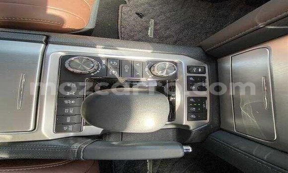 Comprar Importar Toyota Land Cruiser Branco Carro em Maputo em Maputo Comprar Importar Toyota Land Cruiser Branco Carro em Maputo em Maputo