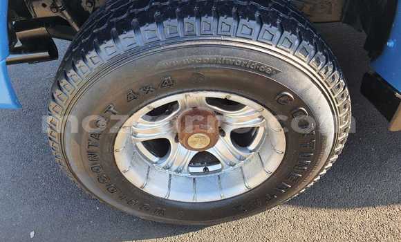 Tenga Tsaru Toyota Hilux Bhuruu Mota in Chemba in Sofala Tenga Tsaru Toyota Hilux Bhuruu Mota in Chemba in Sofala