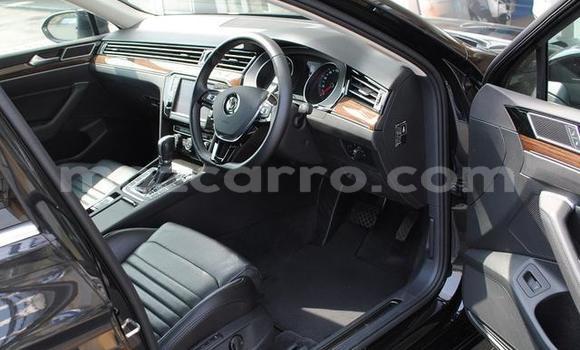 Nunua Imported Volkswagen Passat Nyeupe Gari ndani ya Maputo nchini Maputo Nunua Imported Volkswagen Passat Nyeupe Gari ndani ya Maputo nchini Maputo