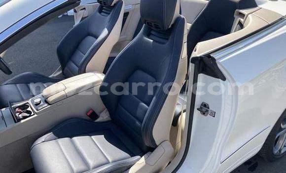 Comprar Importar Mercedes-Benz E-Classe Branco Carro em Maputo em Maputo Comprar Importar Mercedes-Benz E-Classe Branco Carro em Maputo em Maputo