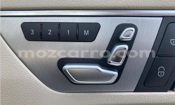 Comprar Importar Mercedes-Benz E-Classe Branco Carro em Maputo em Maputo Comprar Importar Mercedes-Benz E-Classe Branco Carro em Maputo em Maputo