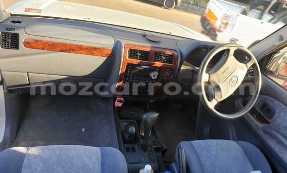 Nunua Ilio tumika Toyota Land Cruiser Prado Nyeupe Gari ndani ya Mocambique nchini Nampula Nunua Ilio tumika Toyota Land Cruiser Prado Nyeupe Gari ndani ya Mocambique nchini Nampula