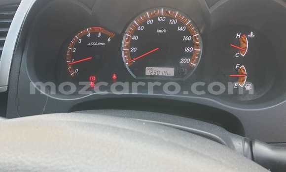 Nunua Ilio tumika Toyota Hilux Nyeupe Gari ndani ya Maputo nchini Maputo Nunua Ilio tumika Toyota Hilux Nyeupe Gari ndani ya Maputo nchini Maputo