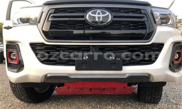 Nunua Imported Toyota Hilux Nyingine Gari ndani ya Maputo nchini Maputo Nunua Imported Toyota Hilux Nyingine Gari ndani ya Maputo nchini Maputo