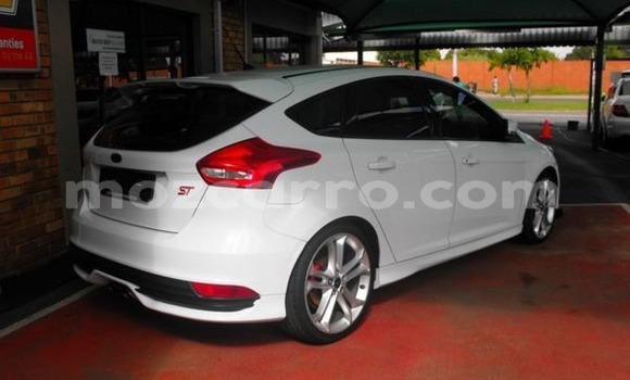 Tenga Tsaru Ford Focus Chena Mota in Chiuta in Tete Tenga Tsaru Ford Focus Chena Mota in Chiuta in Tete