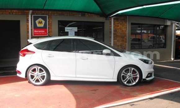 Tenga Tsaru Ford Focus Chena Mota in Chiuta in Tete Tenga Tsaru Ford Focus Chena Mota in Chiuta in Tete