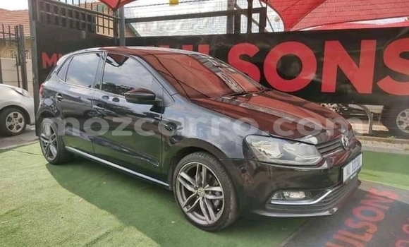 Nunua Ilio tumika Volkswagen Polo Nyeusi Gari ndani ya Mocambique nchini Nampula Nunua Ilio tumika Volkswagen Polo Nyeusi Gari ndani ya Mocambique nchini Nampula