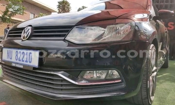 Nunua Ilio tumika Volkswagen Polo Nyeusi Gari ndani ya Mocambique nchini Nampula Nunua Ilio tumika Volkswagen Polo Nyeusi Gari ndani ya Mocambique nchini Nampula