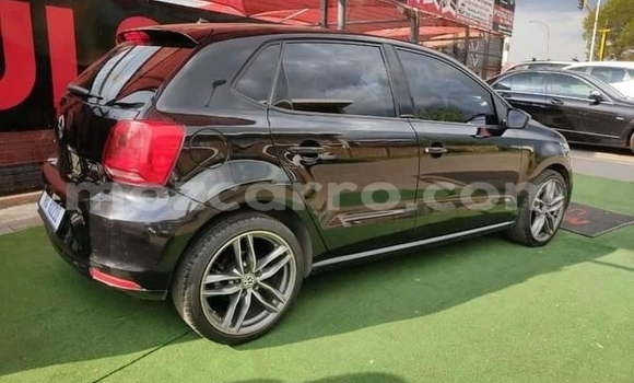 Nunua Ilio tumika Volkswagen Polo Nyeusi Gari ndani ya Mocambique nchini Nampula Nunua Ilio tumika Volkswagen Polo Nyeusi Gari ndani ya Mocambique nchini Nampula