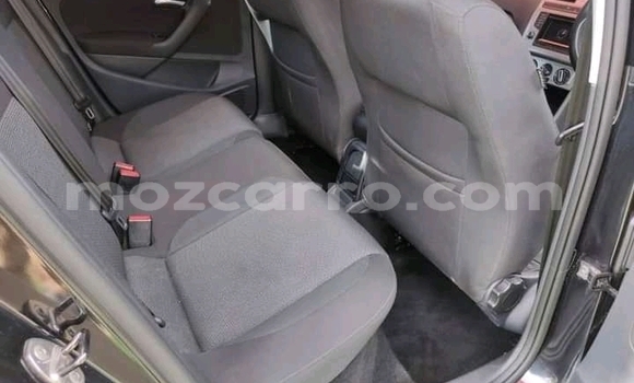 Nunua Ilio tumika Volkswagen Polo Nyeupe Gari ndani ya Mocambique nchini Nampula Nunua Ilio tumika Volkswagen Polo Nyeupe Gari ndani ya Mocambique nchini Nampula