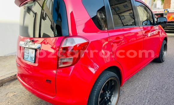 Comprar Usado Toyota Ractis Vermelho Carro em Maputo em Maputo Comprar Usado Toyota Ractis Vermelho Carro em Maputo em Maputo