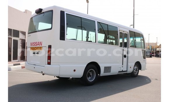 Tenga Imported Nissan 350Z Chena Mota in Import - Dubai in Cabo Delgado Tenga Imported Nissan 350Z Chena Mota in Import - Dubai in Cabo Delgado