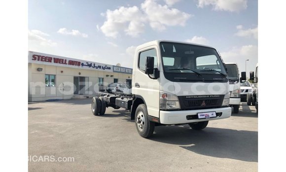 Buy Import Mitsubishi Canter White Truck in Import - Dubai in Cabo Delgado Buy Import Mitsubishi Canter White Truck in Import - Dubai in Cabo Delgado