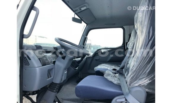 Buy Import Mitsubishi Canter White Truck in Import - Dubai in Cabo Delgado Buy Import Mitsubishi Canter White Truck in Import - Dubai in Cabo Delgado