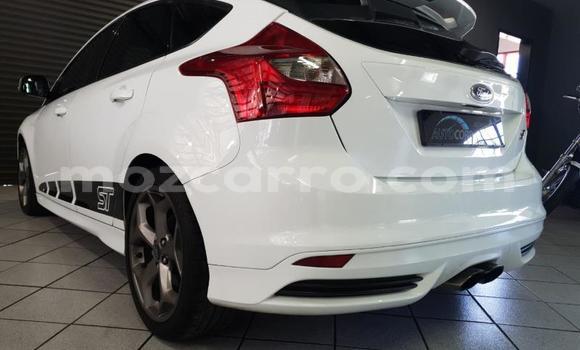 Nunua Ilio tumika Ford Focus ST Nyeupe Gari ndani ya Mabalane nchini Gaza Nunua Ilio tumika Ford Focus ST Nyeupe Gari ndani ya Mabalane nchini Gaza