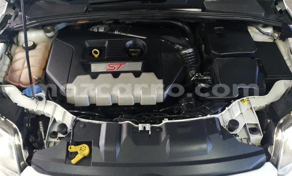 Nunua Ilio tumika Ford Focus ST Nyeupe Gari ndani ya Mabalane nchini Gaza Nunua Ilio tumika Ford Focus ST Nyeupe Gari ndani ya Mabalane nchini Gaza