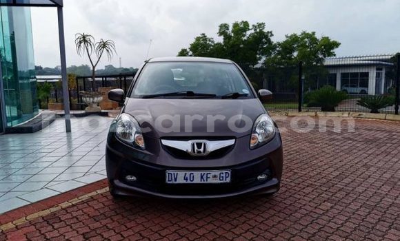 Tenga Tsaru Honda Brio Zvimwe Mota in Maputo in Maputo Tenga Tsaru Honda Brio Zvimwe Mota in Maputo in Maputo