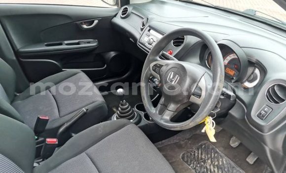 Tenga Tsaru Honda Brio Zvimwe Mota in Maputo in Maputo Tenga Tsaru Honda Brio Zvimwe Mota in Maputo in Maputo