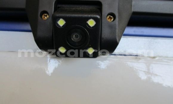 Comprar Usado Isuzu D-MAX Branco Carro em Maputo em Maputo Comprar Usado Isuzu D-MAX Branco Carro em Maputo em Maputo