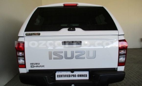 Comprar Usado Isuzu D-MAX Branco Carro em Maputo em Maputo Comprar Usado Isuzu D-MAX Branco Carro em Maputo em Maputo