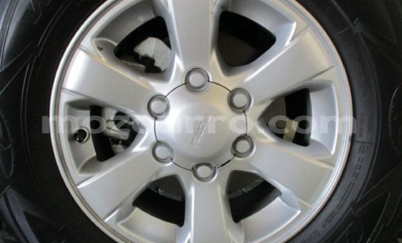 Comprar Usado Isuzu D-MAX Branco Carro em Maputo em Maputo Comprar Usado Isuzu D-MAX Branco Carro em Maputo em Maputo