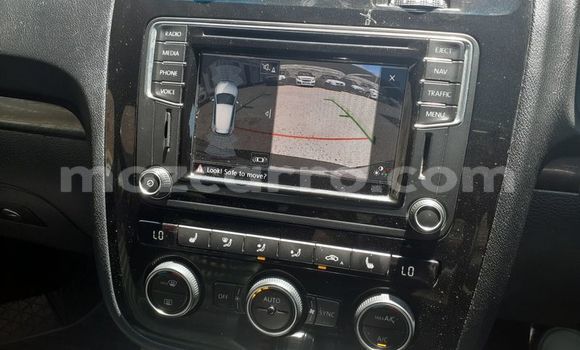 Comprar Usado Volkswagen Scirocco R Azul Carro em Balama em Cabo Delgado Comprar Usado Volkswagen Scirocco R Azul Carro em Balama em Cabo Delgado