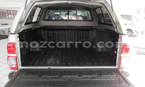 Comprar Usado Toyota Hilux Branco Carro em Maputo em Maputo Comprar Usado Toyota Hilux Branco Carro em Maputo em Maputo
