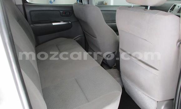 Comprar Usado Toyota Hilux Branco Carro em Maputo em Maputo Comprar Usado Toyota Hilux Branco Carro em Maputo em Maputo