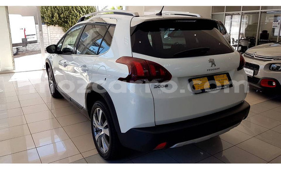 Comprar Usado Peugeot Traveller Branco Carro em Maputo em Maputo Comprar Usado Peugeot Traveller Branco Carro em Maputo em Maputo