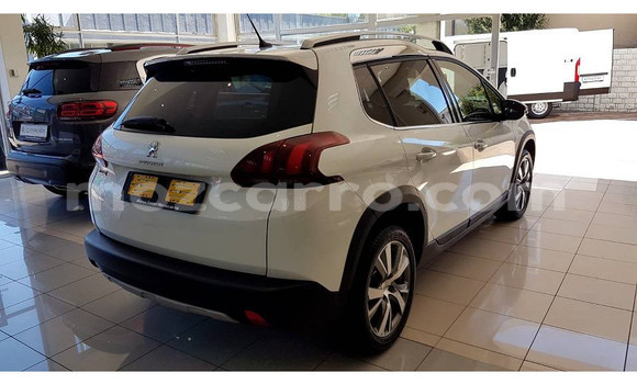 Comprar Usado Peugeot Traveller Branco Carro em Maputo em Maputo Comprar Usado Peugeot Traveller Branco Carro em Maputo em Maputo