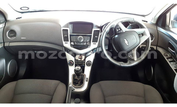 Tenga Tsaru Chevrolet Cruze Bhuruu Mota in Maputo in Maputo Tenga Tsaru Chevrolet Cruze Bhuruu Mota in Maputo in Maputo