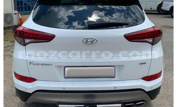 Buy Used Hyundai Tucson White Car in Maputo in Maputo Buy Used Hyundai Tucson White Car in Maputo in Maputo