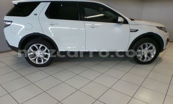 Nunua Ilio tumika Land Rover Discovery Sport Nyeupe Gari ndani ya Maputo nchini Maputo Nunua Ilio tumika Land Rover Discovery Sport Nyeupe Gari ndani ya Maputo nchini Maputo