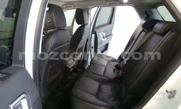 Nunua Ilio tumika Land Rover Discovery Sport Nyeupe Gari ndani ya Maputo nchini Maputo Nunua Ilio tumika Land Rover Discovery Sport Nyeupe Gari ndani ya Maputo nchini Maputo