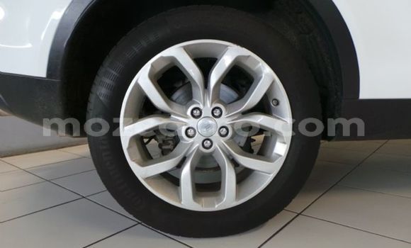 Nunua Ilio tumika Land Rover Discovery Sport Nyeupe Gari ndani ya Maputo nchini Maputo Nunua Ilio tumika Land Rover Discovery Sport Nyeupe Gari ndani ya Maputo nchini Maputo