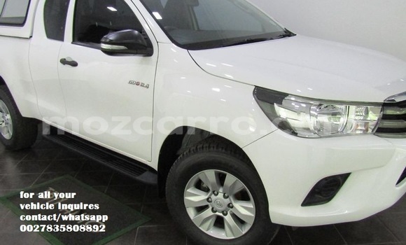 Comprar Usado Toyota Hilux Branco Carro em Maputo em Maputo Comprar Usado Toyota Hilux Branco Carro em Maputo em Maputo