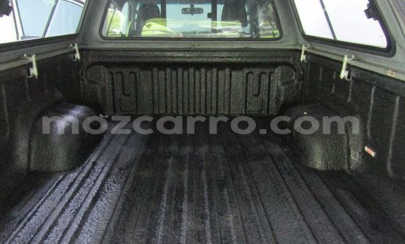 Tenga Tsaru Toyota Hilux Chena Mota in Maputo in Maputo Tenga Tsaru Toyota Hilux Chena Mota in Maputo in Maputo