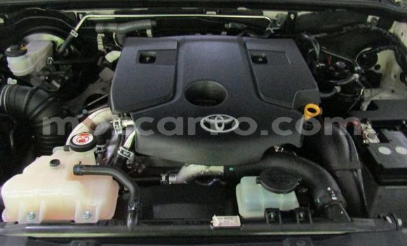 Tenga Tsaru Toyota Hilux Chena Mota in Maputo in Maputo Tenga Tsaru Toyota Hilux Chena Mota in Maputo in Maputo