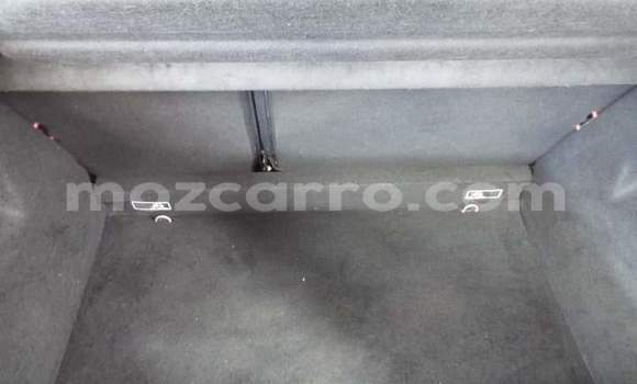 Tenga Tsaru Renault Clio Tsvuku Mota in Maputo in Maputo Tenga Tsaru Renault Clio Tsvuku Mota in Maputo in Maputo