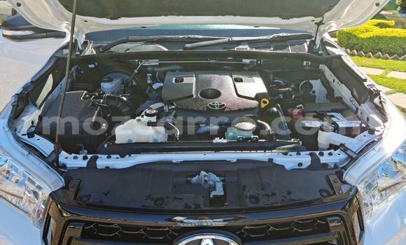 Comprar Usado Toyota Hilux Branco Carro em Maputo em Maputo Comprar Usado Toyota Hilux Branco Carro em Maputo em Maputo
