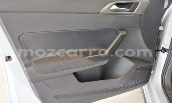 Nunua Ilio tumika Chevlolet Spin Nyeupe Gari ndani ya Maputo nchini Maputo Nunua Ilio tumika Chevlolet Spin Nyeupe Gari ndani ya Maputo nchini Maputo