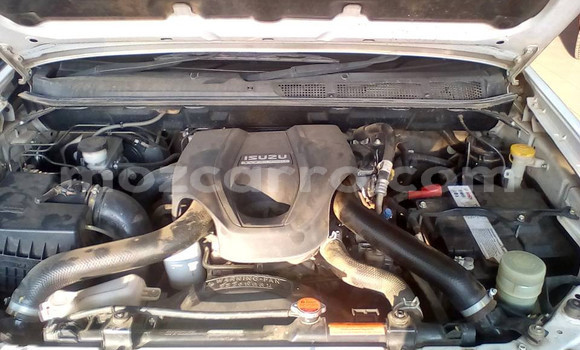 Tenga Tsaru Isuzu KB Nhema Mota in Maputo in Maputo Tenga Tsaru Isuzu KB Nhema Mota in Maputo in Maputo