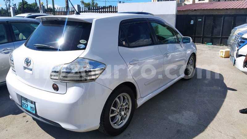 Big with watermark toyota blade maputo maputo 10866