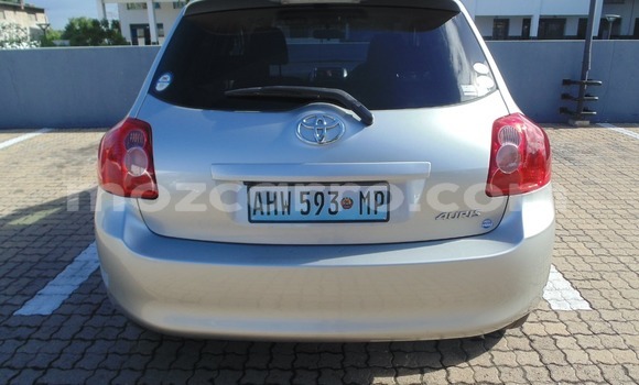 Comprar Usado Toyota Auris Prata Carro em Maputo em Maputo Comprar Usado Toyota Auris Prata Carro em Maputo em Maputo