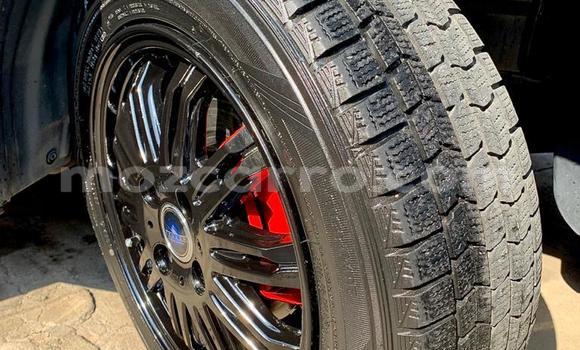 Comprar Novo Mazda Demio Prata Carro em Maputo em Maputo Comprar Novo Mazda Demio Prata Carro em Maputo em Maputo