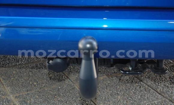 Comprar Usado Volkswagen Transporter Azul Carro em Balama em Cabo Delgado