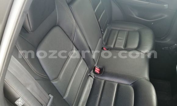 Comprar Usado Mazda CX-5 Preto Carro em Catandica em Manica Comprar Usado Mazda CX-5 Preto Carro em Catandica em Manica