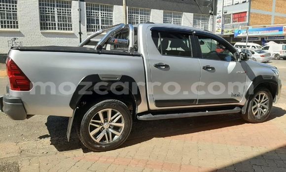 Comprar Usado Toyota Hilux Prata Carro em Maputo em Maputo Comprar Usado Toyota Hilux Prata Carro em Maputo em Maputo