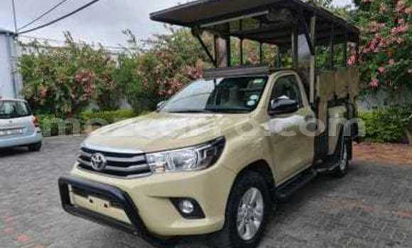 Comprar Usado Toyota Land Cruiser De outros Carro em Chidenguele em Gaza Comprar Usado Toyota Land Cruiser De outros Carro em Chidenguele em Gaza