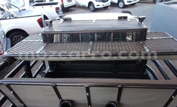 Buy Used Toyota Land Cruiser Brown Car in Beira in Sofala Buy Used Toyota Land Cruiser Brown Car in Beira in Sofala